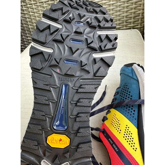 New Danner Free People Movement Trail 2650 size US 6.5 - Picture 9 of 10